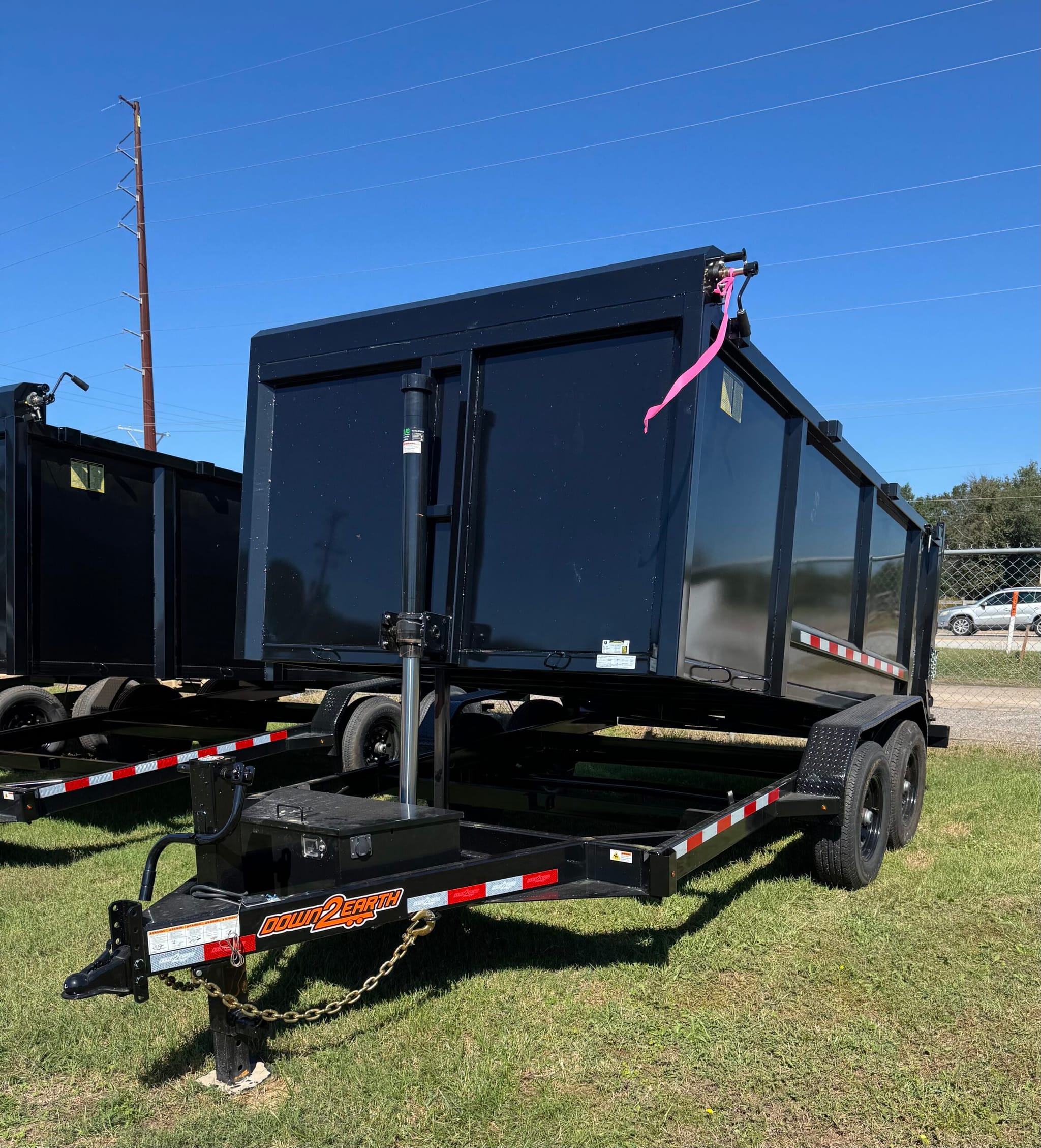DUMP TRAILER