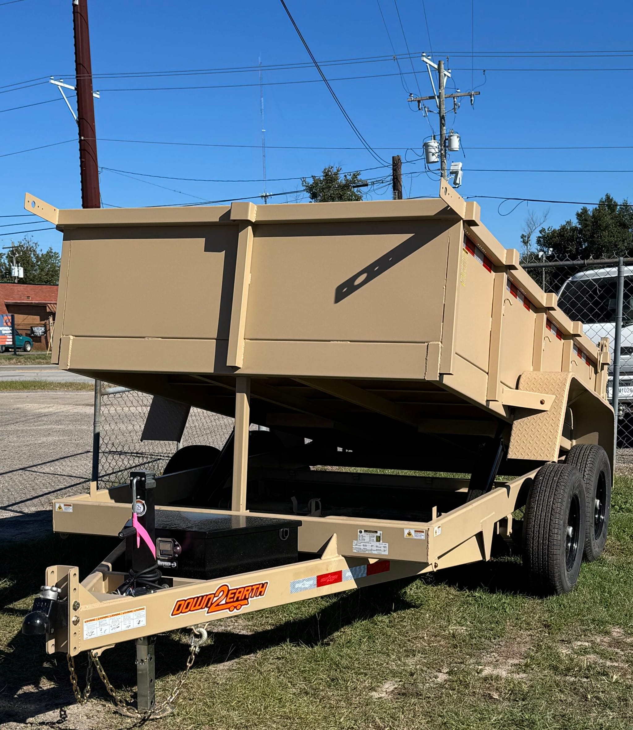 DUMP TRAILER