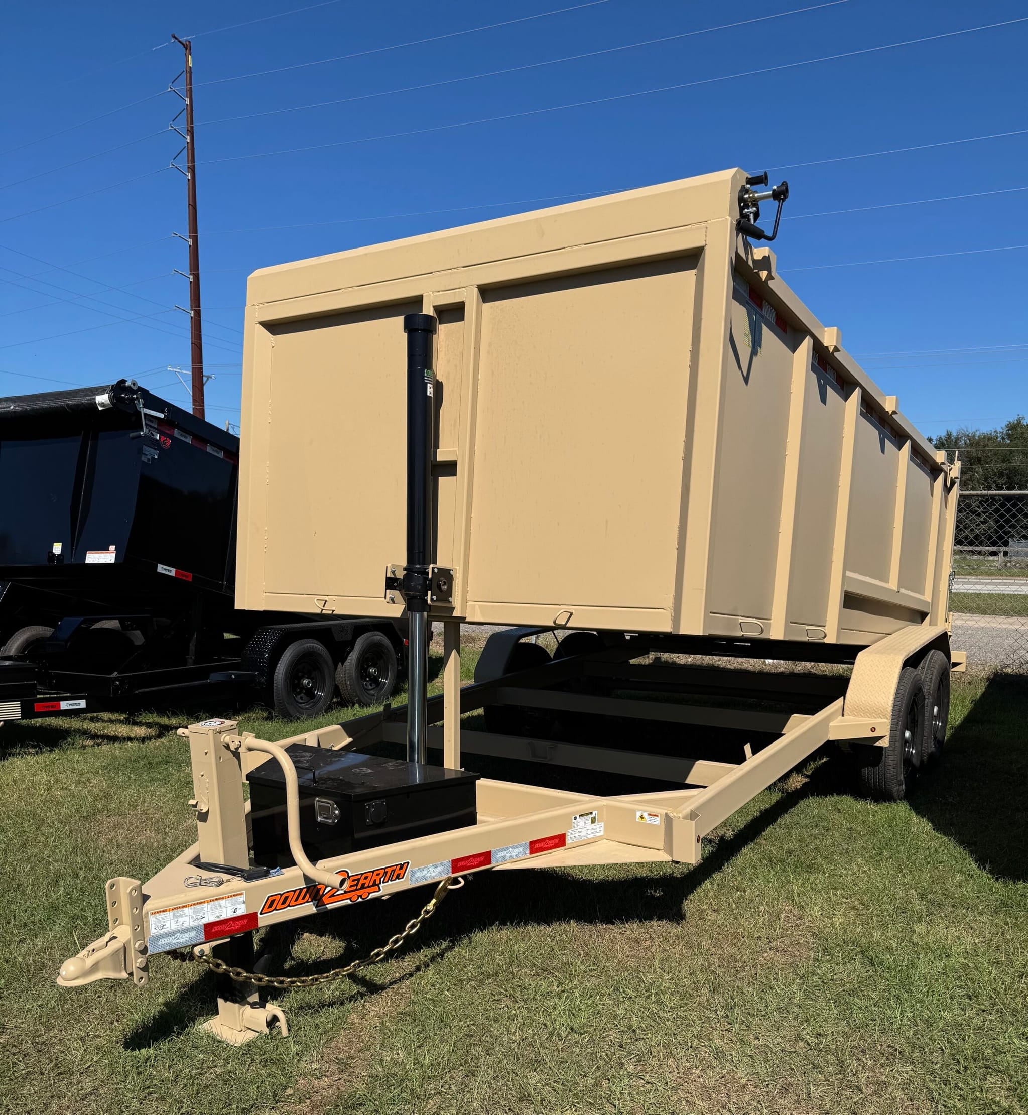 DUMP TRAILER