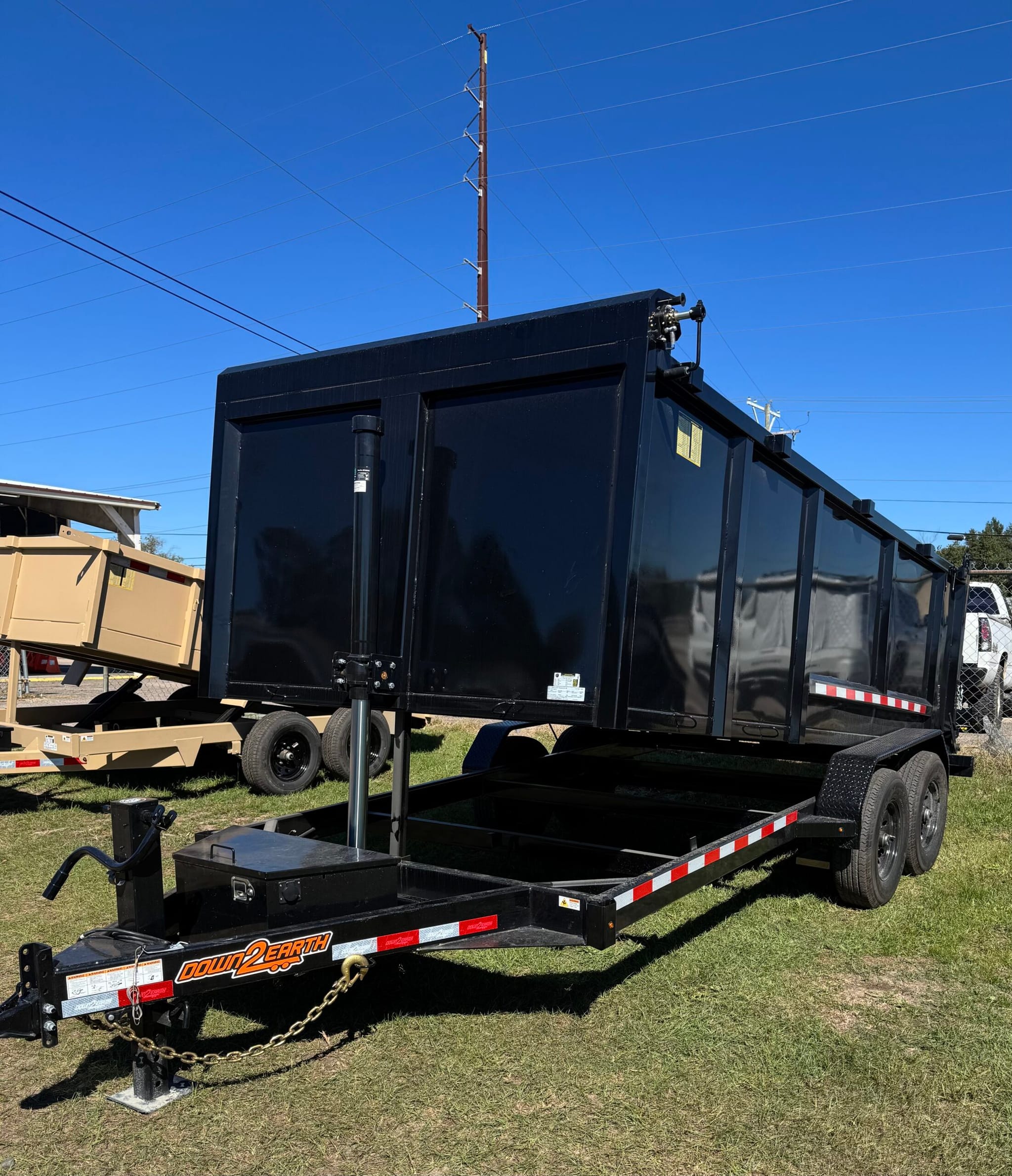 DUMP TRAILER