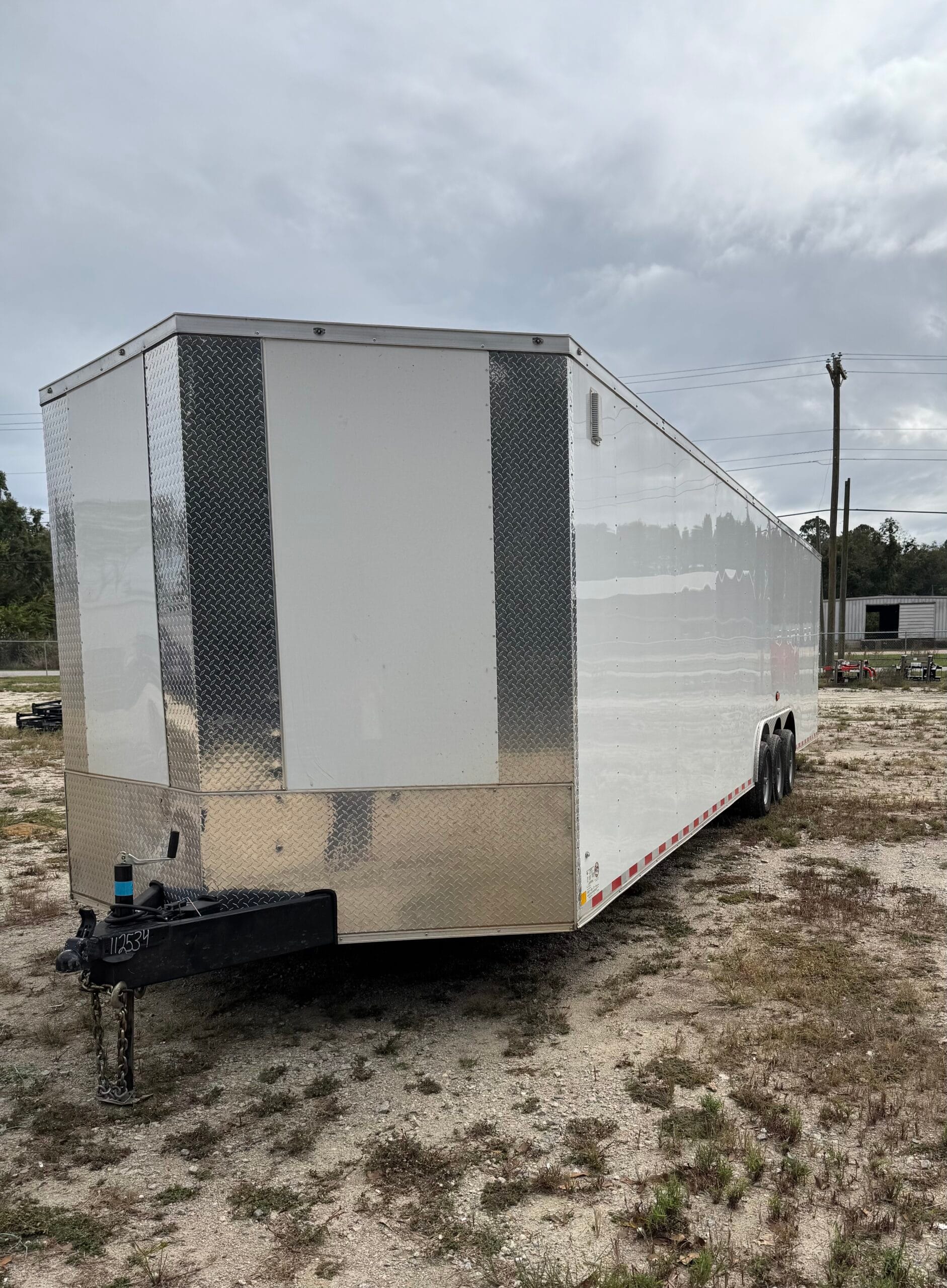 BOX TRAILER